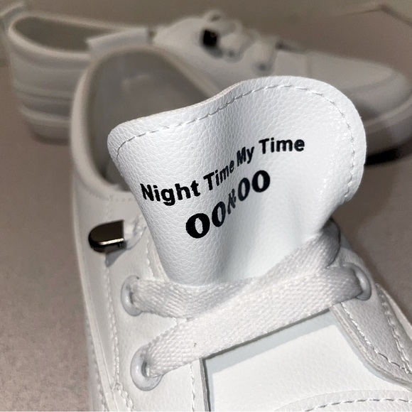 Slip On Sneakers white size 8.5 Casual Low Top Flat Skate Shoes lace comfy nwot - Picture 9 of 12